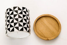 Load image into Gallery viewer, Geometric Modern Pot
